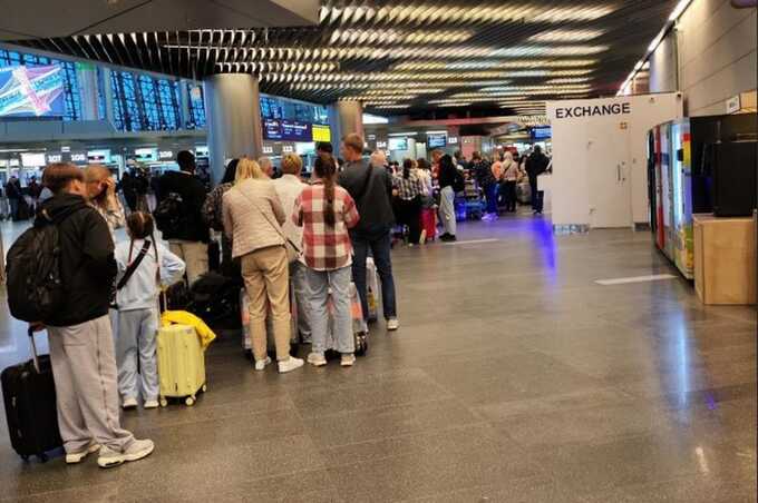 Россияне массово жалуются на работу египетских авиакомпаний