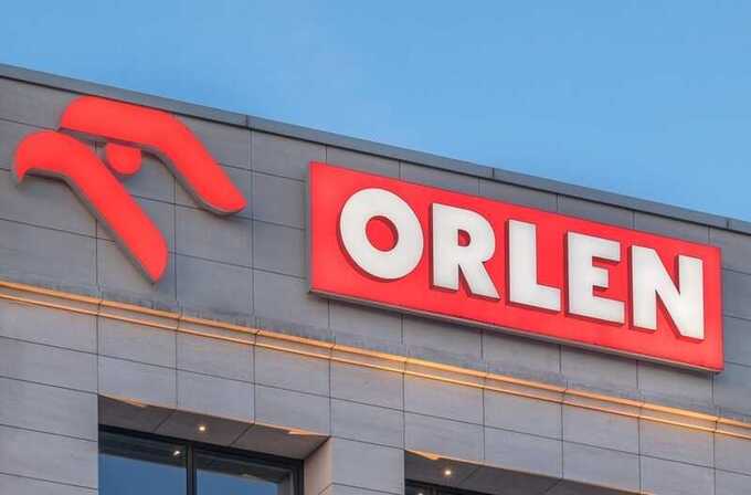 Польская Orlen полностью прекратила закупки российской нефти