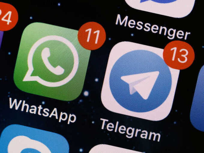 Роскомнадзор подтвердил ограничение голосовых звонков в WhatsApp и Telegram